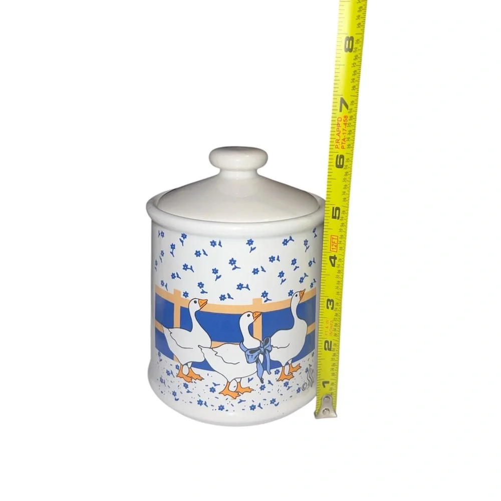 Vintage 1980s Blue Ribbon Country Geese Canister Set - Picture 10 of 11